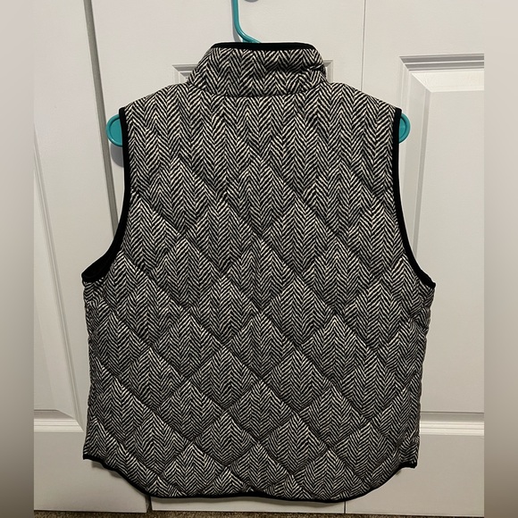 J Crew Herringbone Quilted Vest - Picture 3 of 4